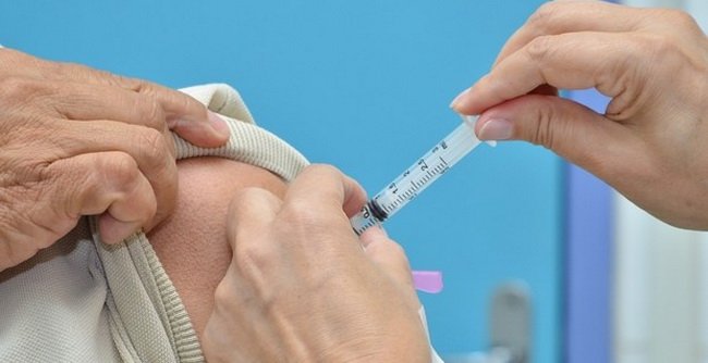 Vacinação contra a gripe tem início em 15 de abril na Bahia