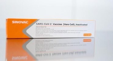 Mais quatro centros vão iniciar testes com vacina chinesa no Brasil